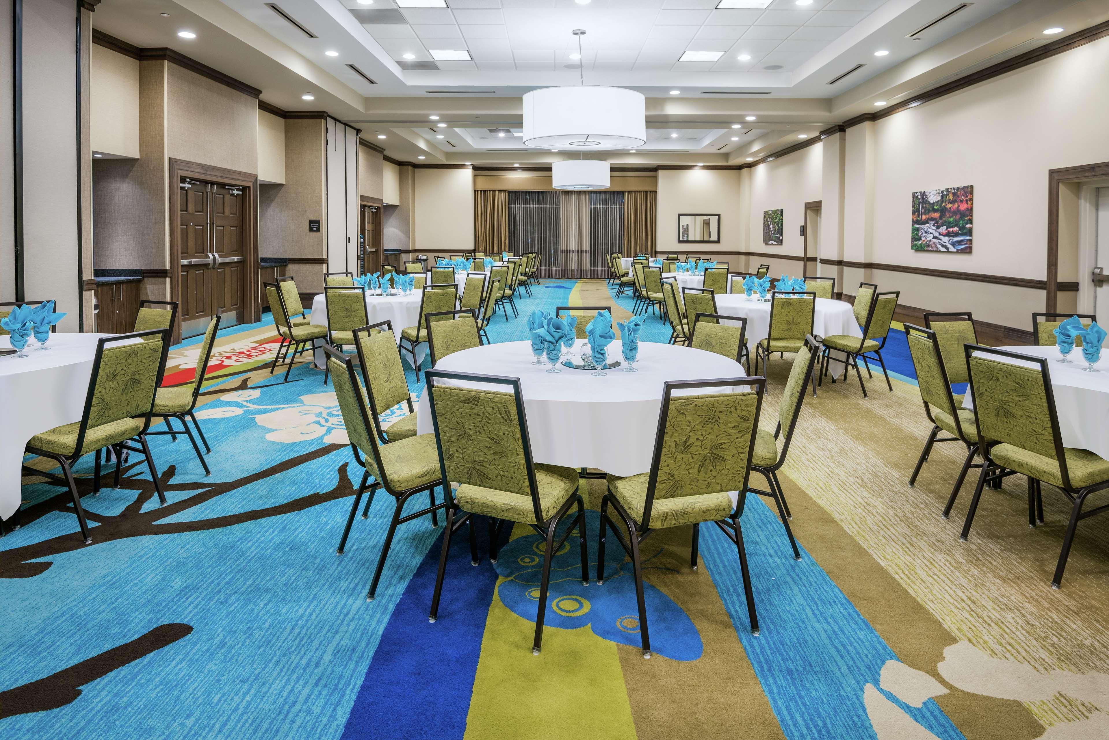 Hilton Garden Inn San Antonio/Rim Pass Drive Exterior foto